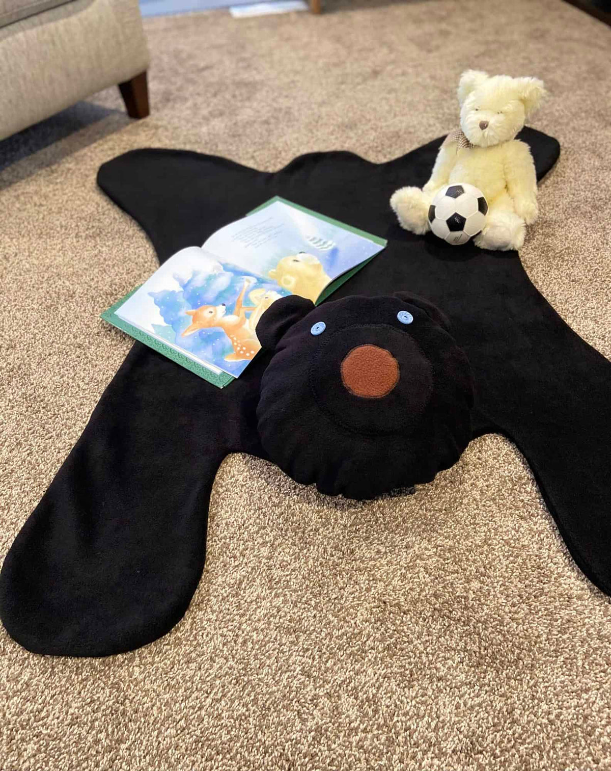 Free Bear Hug Rug