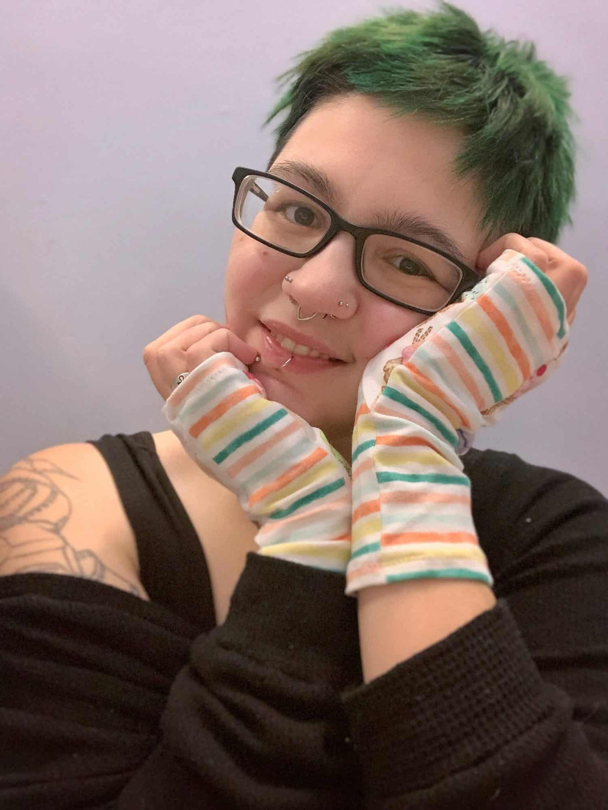 Free Fingerless Gloves