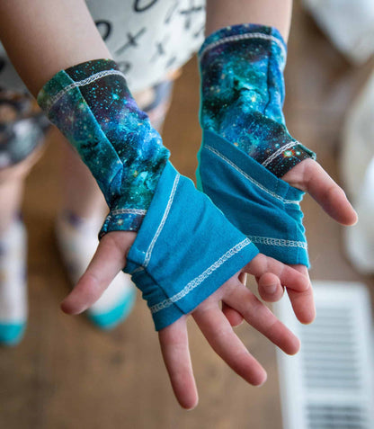 Free Fingerless Gloves