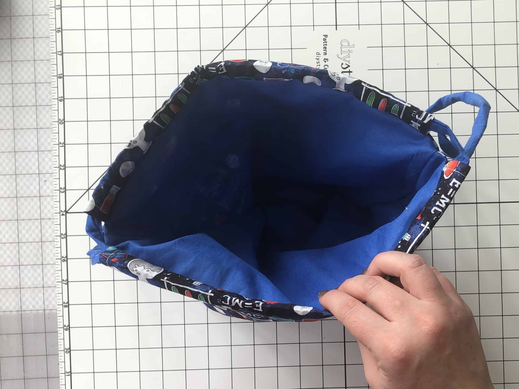 It's a Cinch...Bag FREE Sewing Pattern + Tutorial! Patterns for Pirates