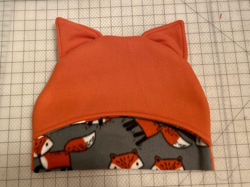 Pattern Print Trumpet Hooded Blanket